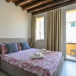SubitoSanto - Appartamento 3B